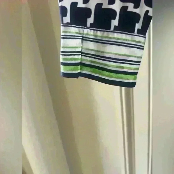 Laundry by Shelli Segal dress Size 4. Exc condition wrinkle free Lightweight - Picture 8 of 11